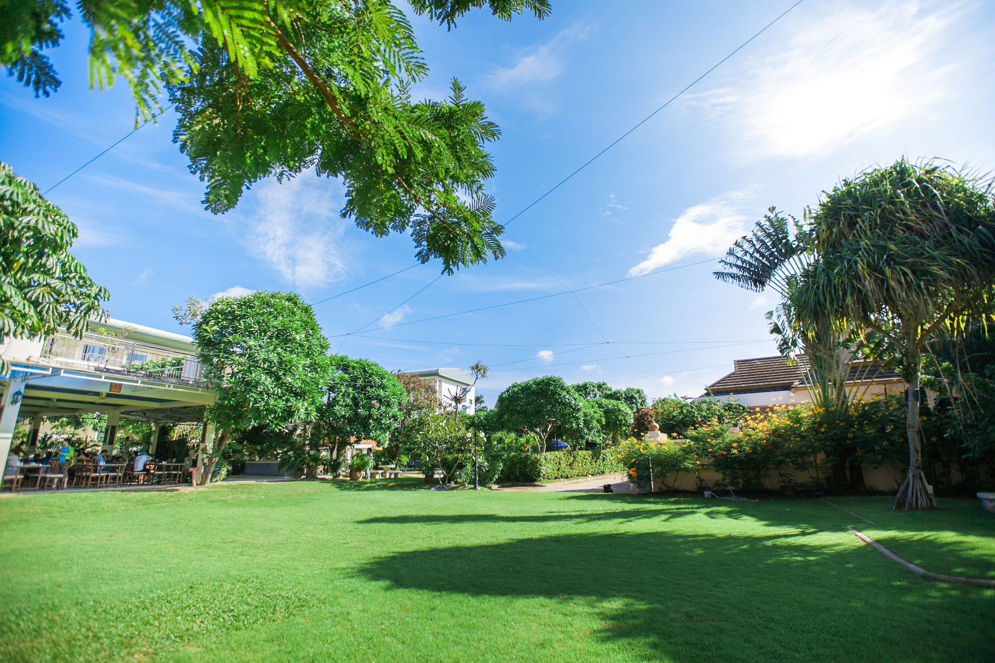 Chalong Beach Hotel Phuket Rawai Exteriér fotografie