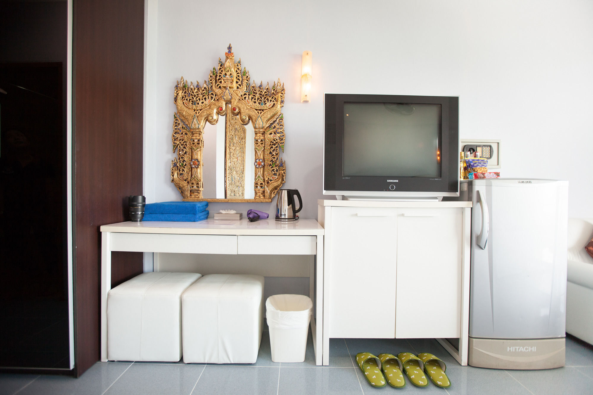 Chalong Beach Hotel Phuket Rawai Exteriér fotografie