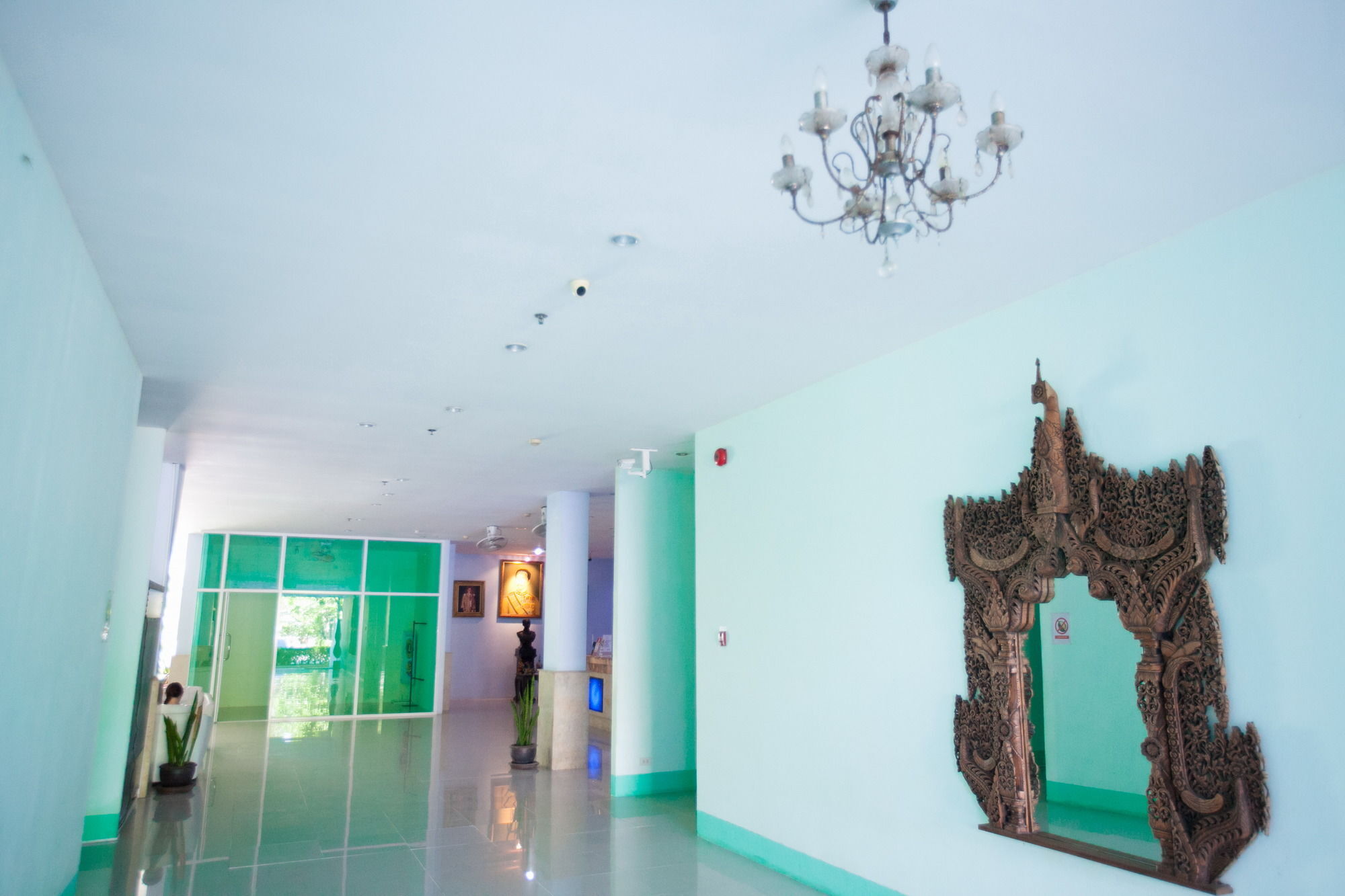 Chalong Beach Hotel Phuket Rawai Exteriér fotografie